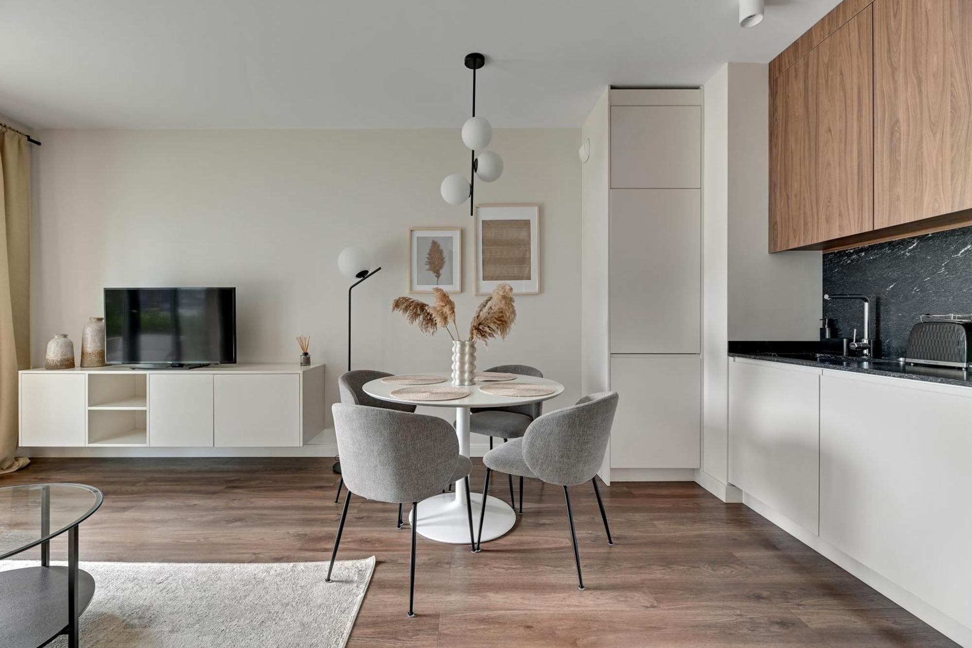 Scala 60C City Center Apartments By Lion Apartments Гданск Екстериор снимка