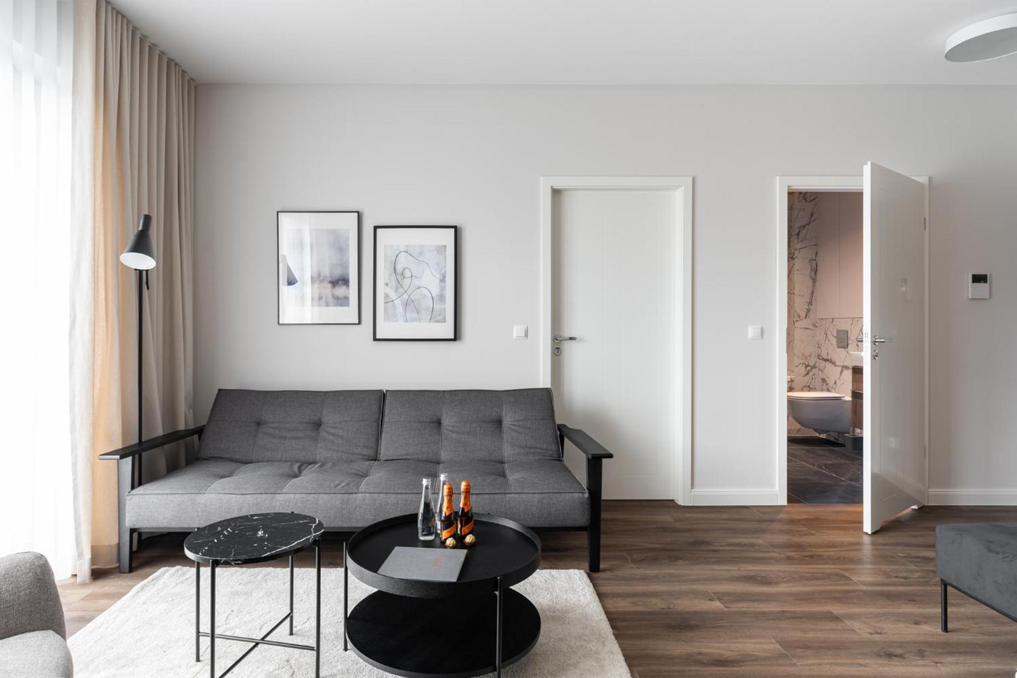 Scala 60C City Center Apartments By Lion Apartments Гданск Екстериор снимка