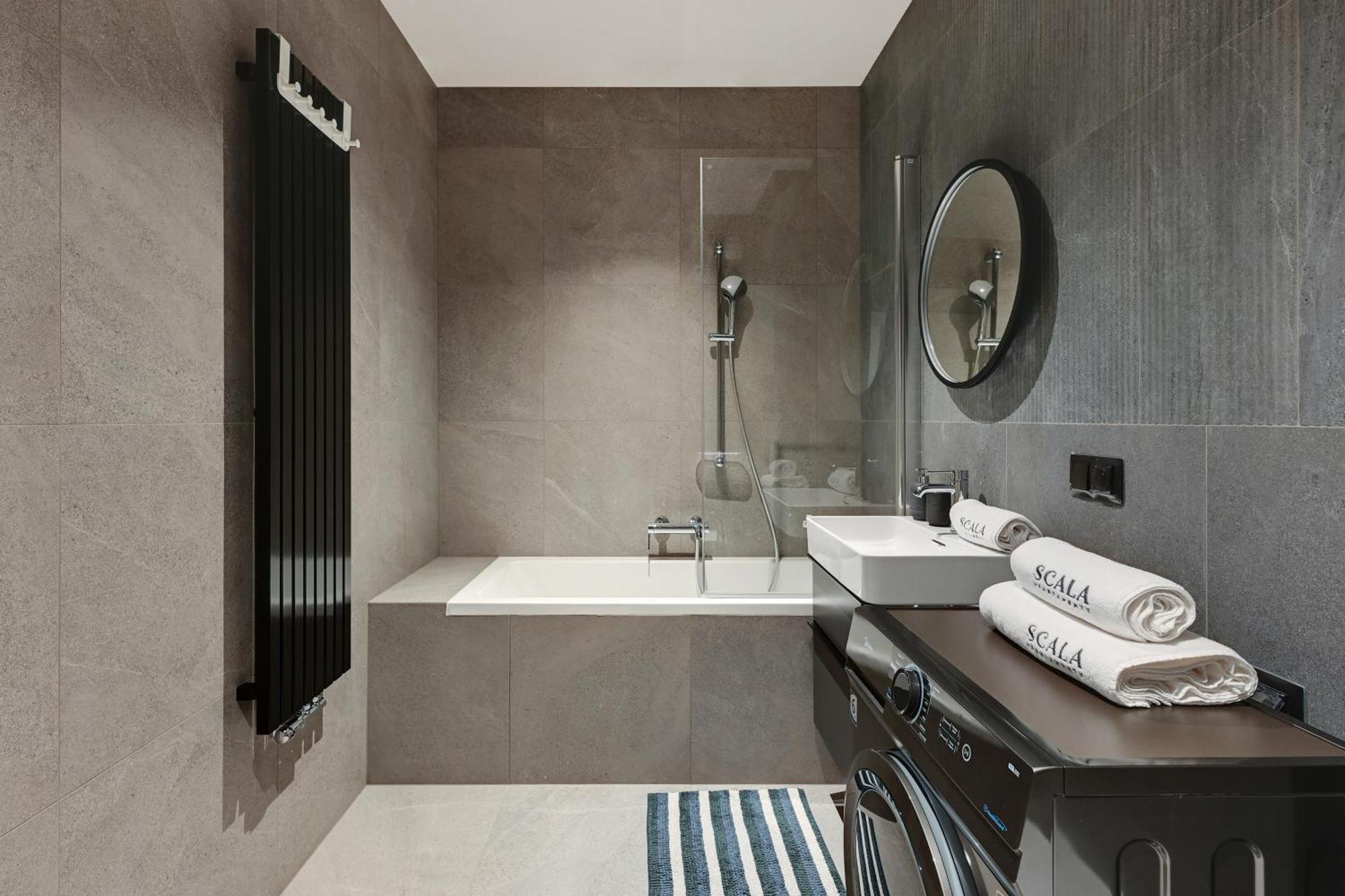 Scala 60C City Center Apartments By Lion Apartments Гданск Екстериор снимка